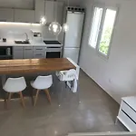 Venkovský dům Modern By Constantinos *