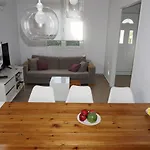 Venkovský dům Modern By Constantinos *