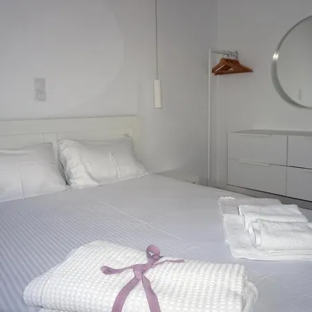 Modern By Constantinos Country house *