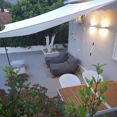 Modern By Constantinos Country house *