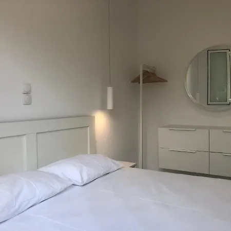 Modern 10mins From The * Agia Eirini