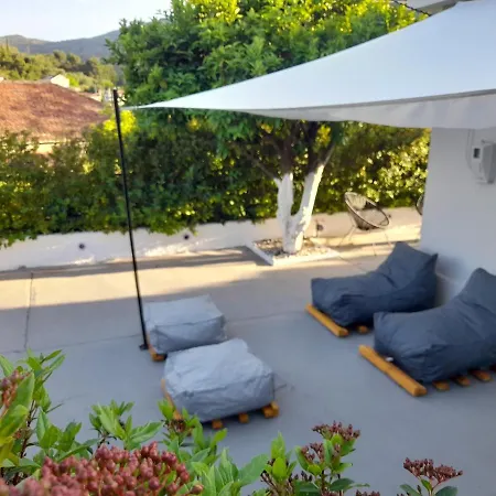 Modern 10mins From The * Agia Eirini