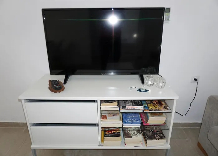 Modern Apartment By Constantinos Agia Eirini