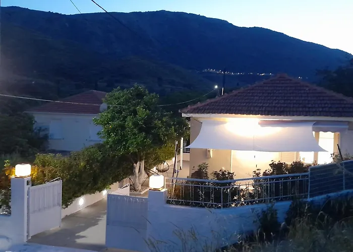 Modern Apartment By Constantinos * Agia Eirini